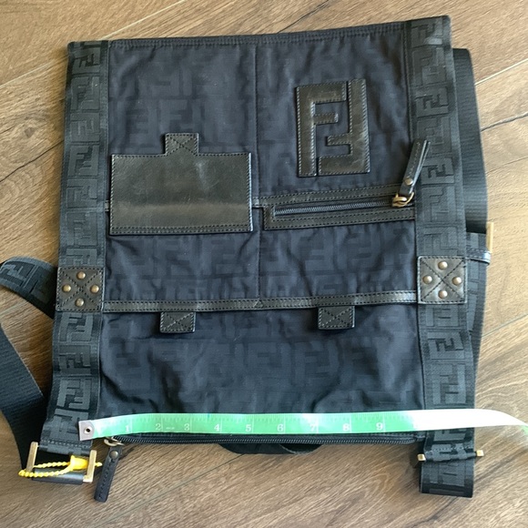 Fendi zucca sling messenger bag black authenticated by posh - Picture 12 of 14